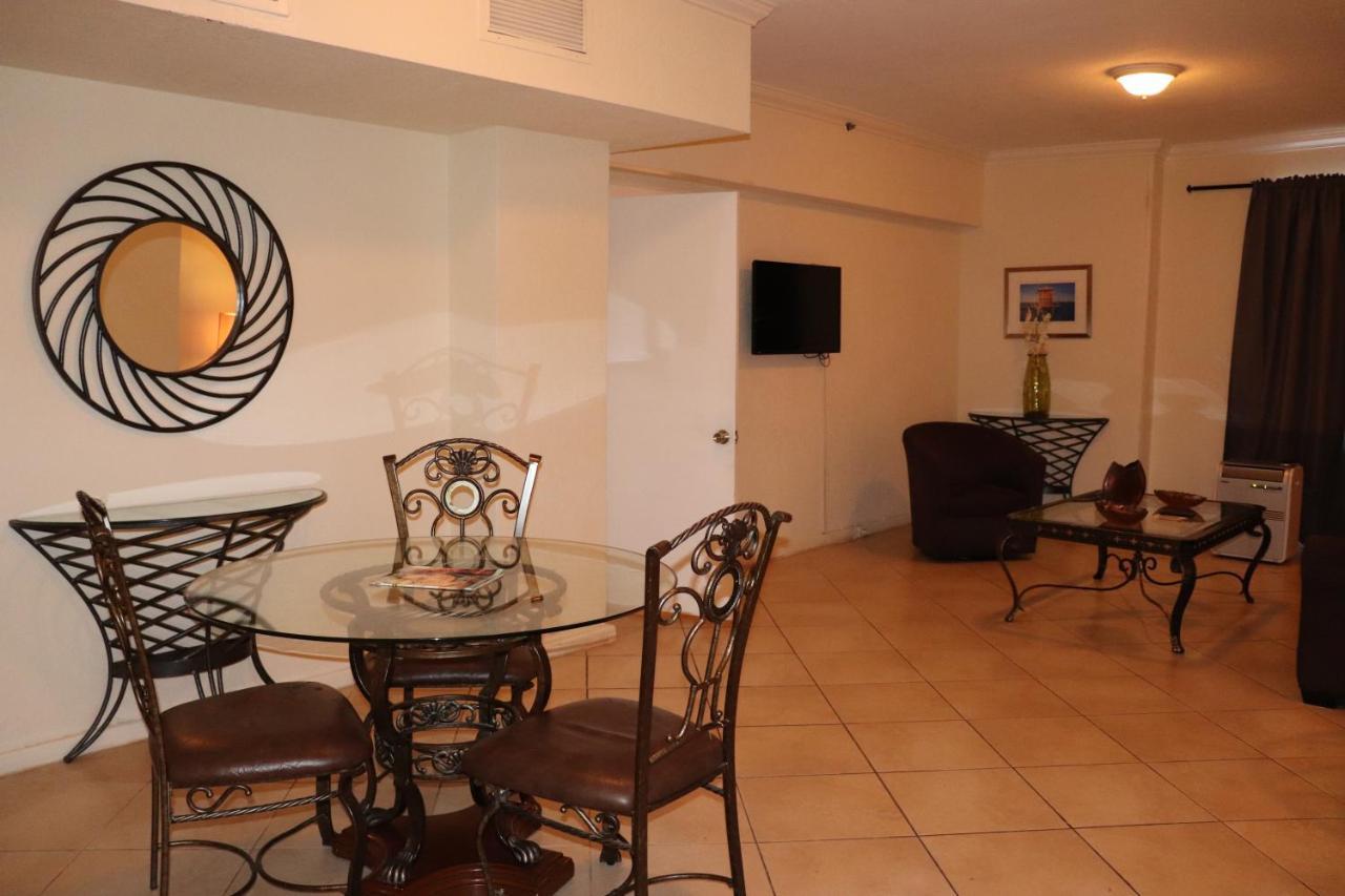 On Hollywood Beach - Affordable Two Bedrooms Sleeps 6 With Two Bathrooms Dania Beach Bagian luar foto